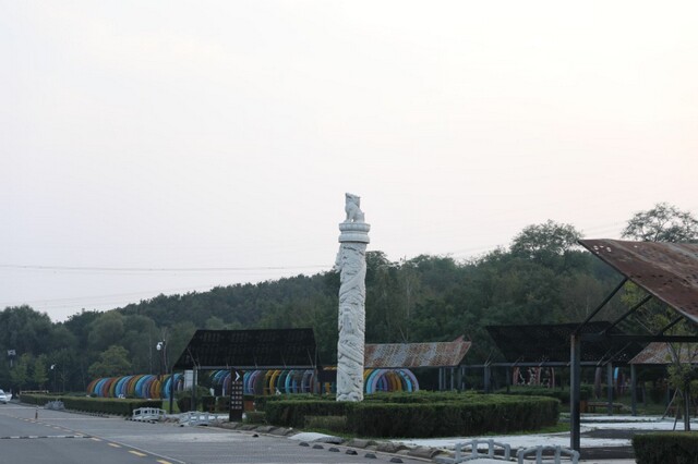 沈阳龙泉古园墓园