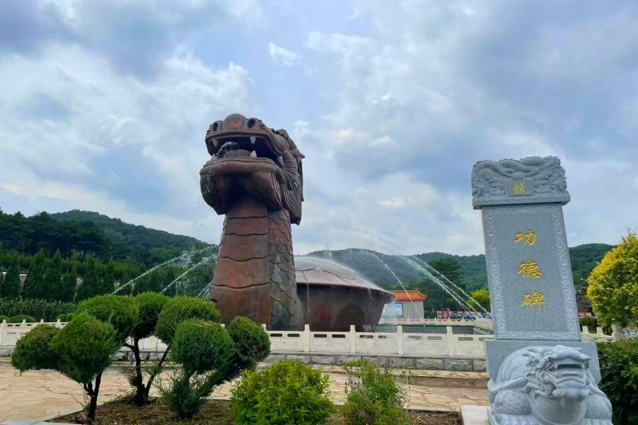 沈阳大河贝墓园