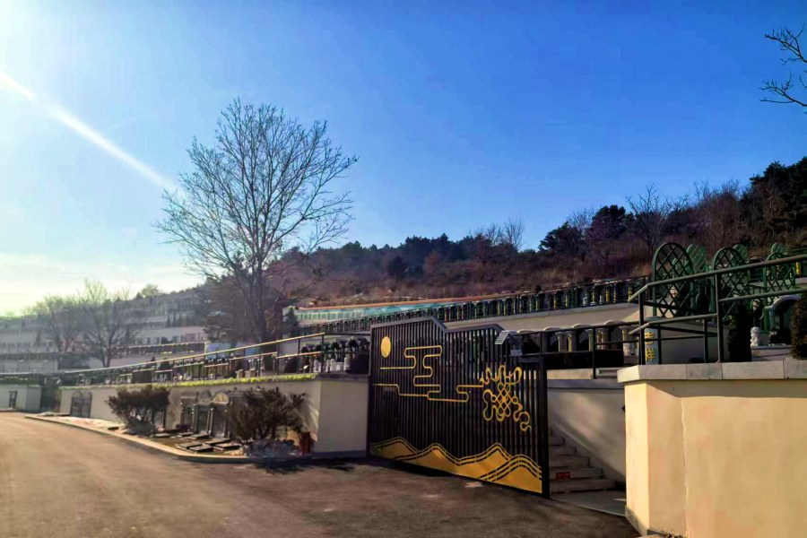 沈阳龙福山墓园