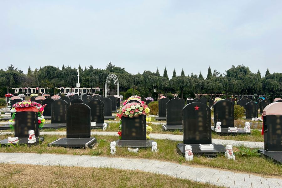 沈阳回龙岗公墓