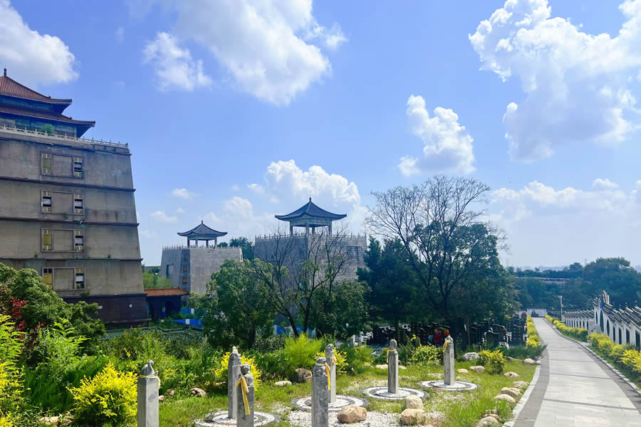 观陵山墓园 观陵山墓园