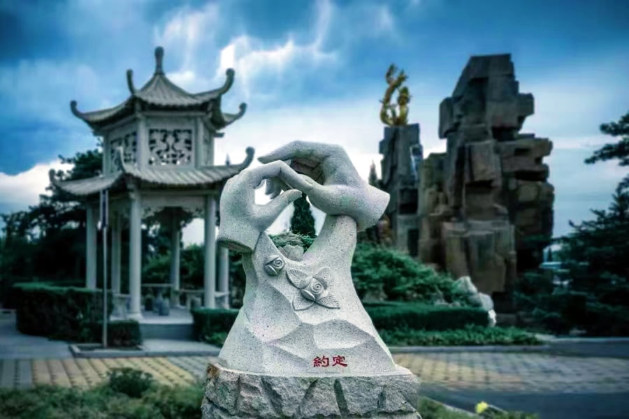 沈阳卧龙墓园 沈阳卧龙墓园