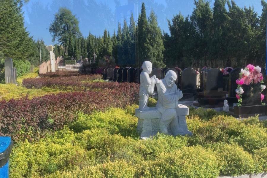 沈阳卧龙墓园 沈阳卧龙墓园