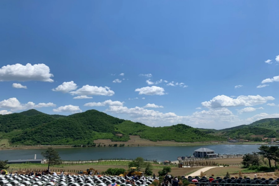 沈阳青云山墓园