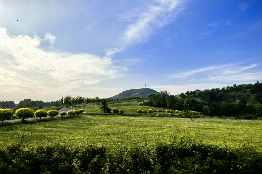 沈阳龙福山墓园