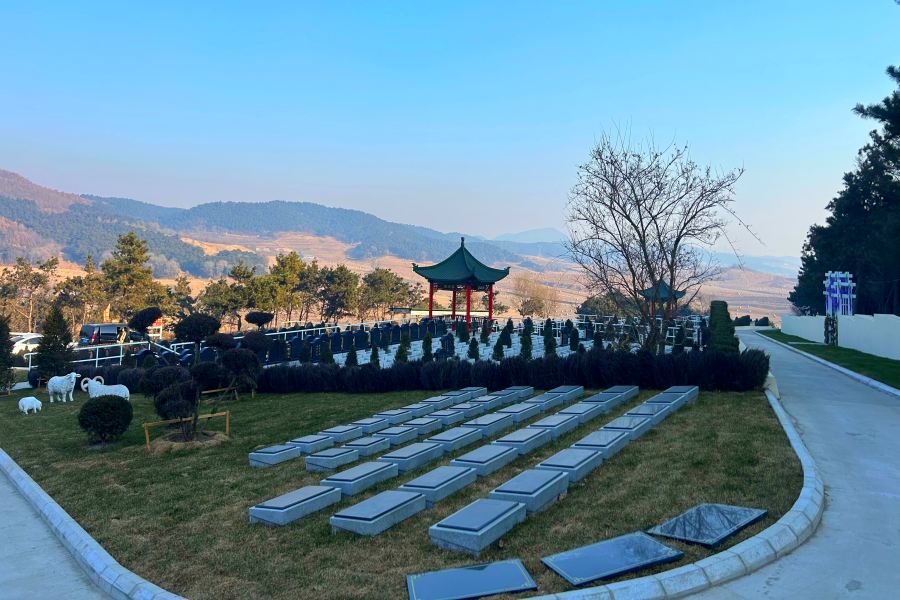 沈阳百贯山松陵公墓