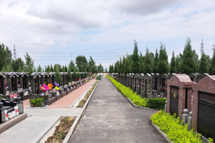 沈阳天台山墓园 沈阳天台山墓园
